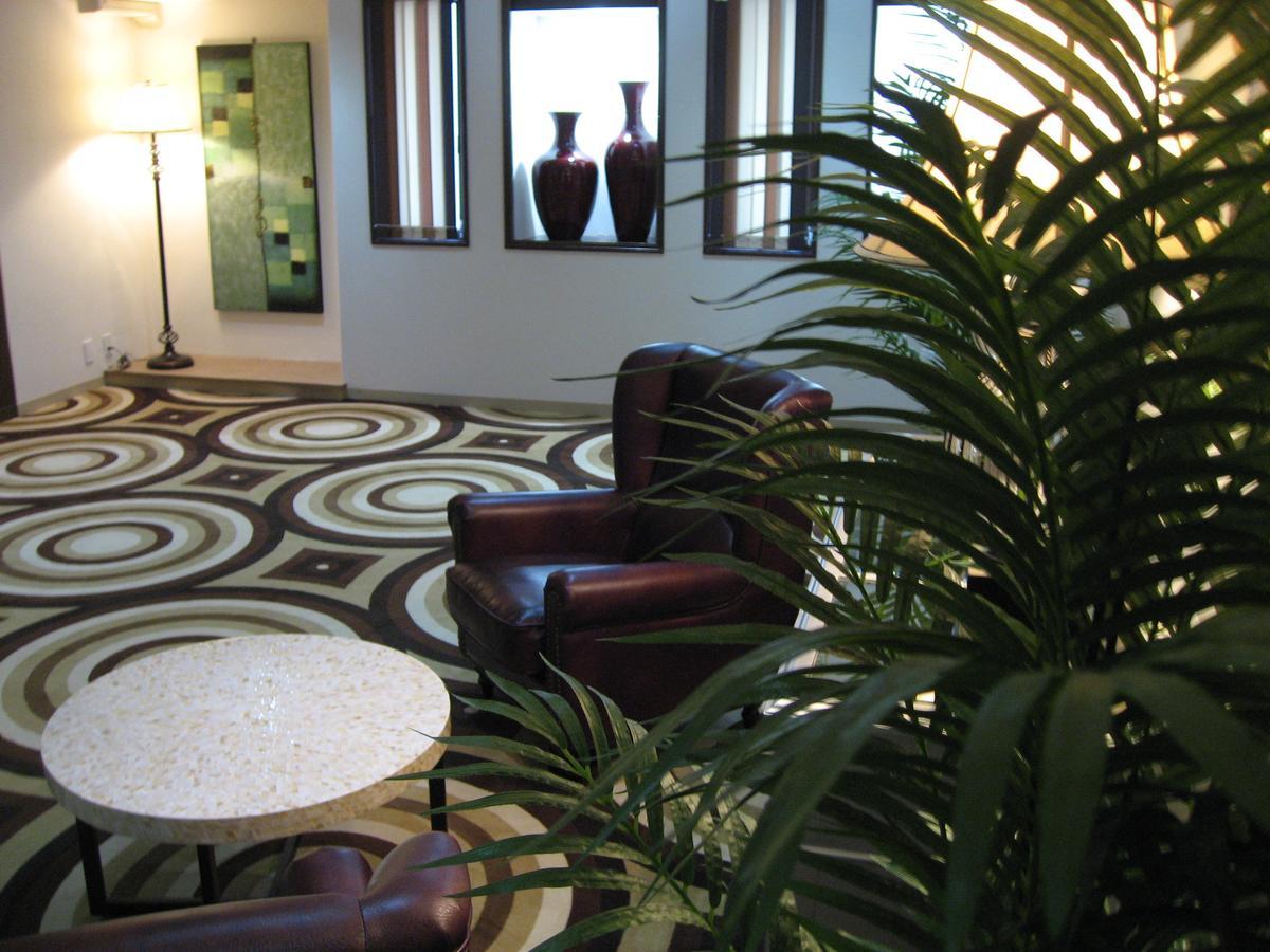Centurion Hotel Resort Okinawa Nago City Esterno foto