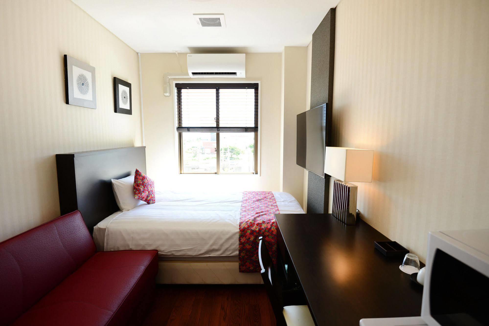 Centurion Hotel Resort Okinawa Nago City Esterno foto