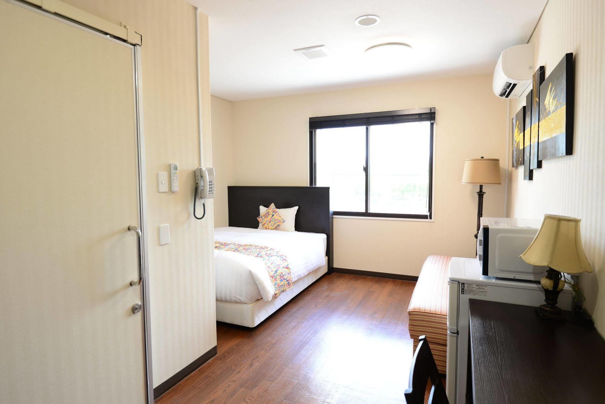 Centurion Hotel Resort Okinawa Nago City Esterno foto